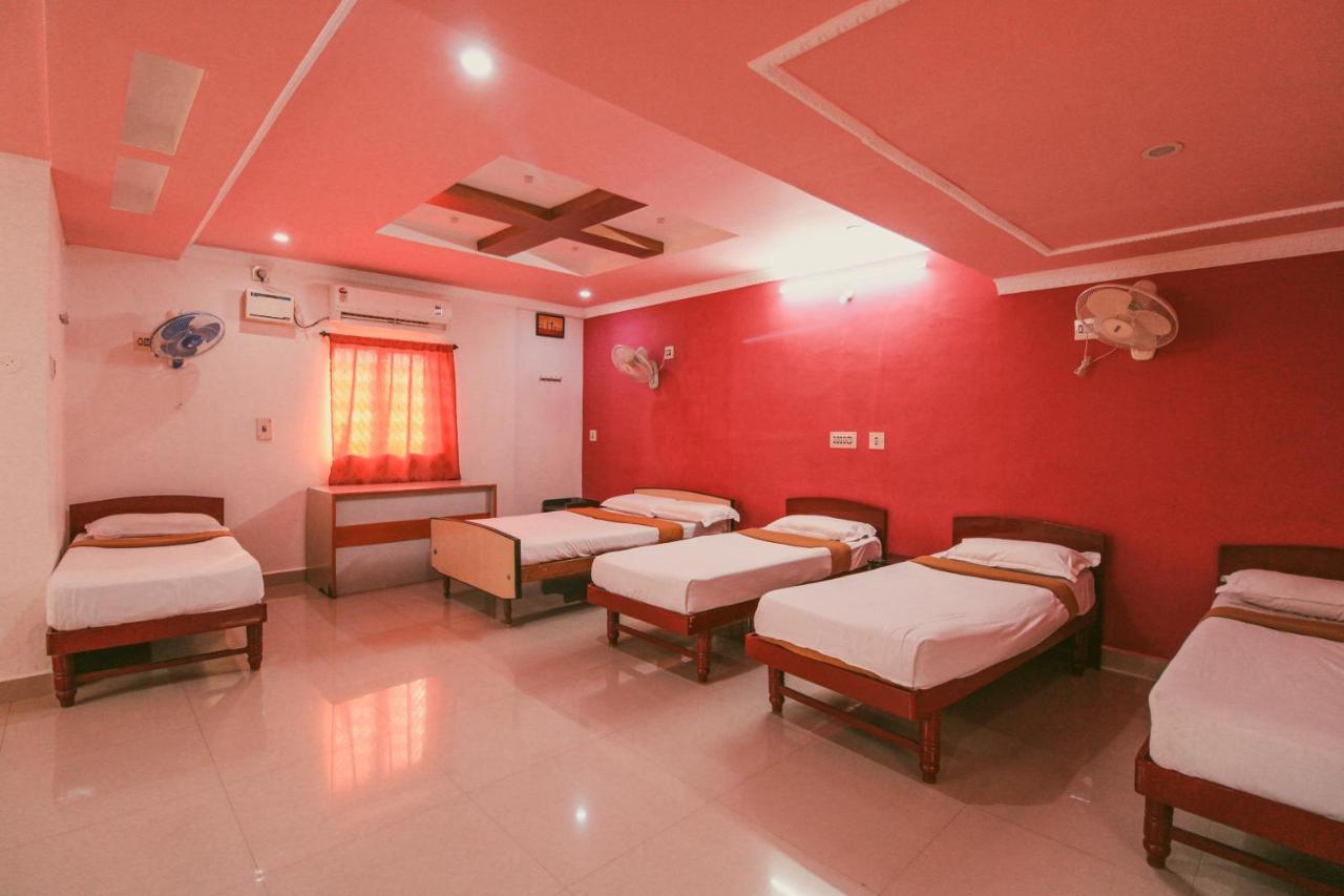 Just Guest House, Chennai Airport Exteriör bild