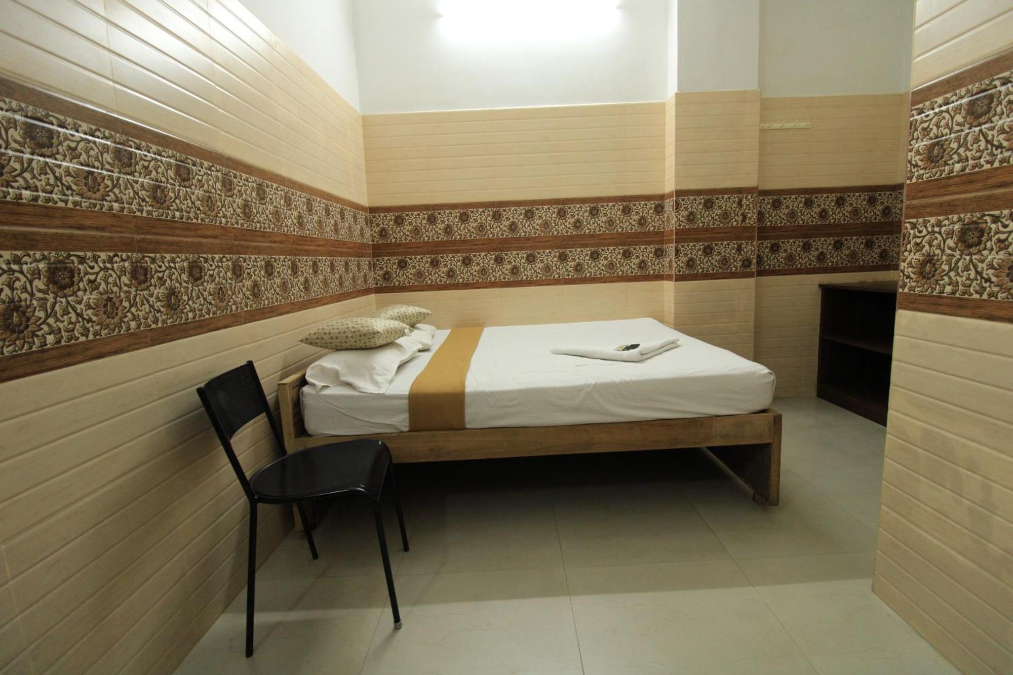 Just Guest House, Chennai Airport Exteriör bild